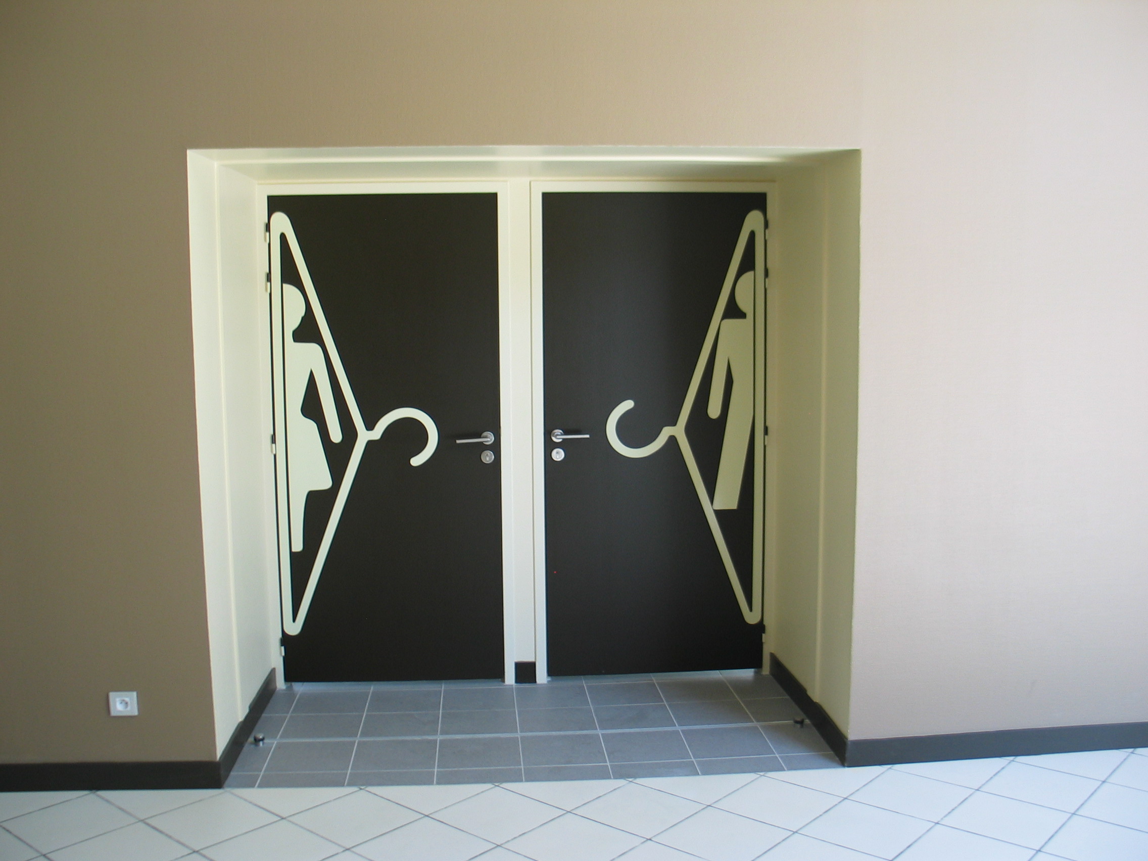 EXTENSION & RESTRUCTURATION DE L’ÉCOLE MATERNELLE À MONTPELLIER DE MÉDILLAN